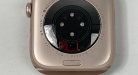 Good
													Apple Watch Series 10 46mm - Rose Gold, A2999 - GPS, Aluminum, photo 4 of 8