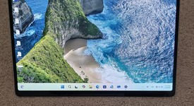 Mint
													Microsoft Surface Pro 11 - Platinum, 1 TB, 16 GB, photo 1 of 9