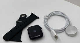 Good
													Apple Watch Series 8 41mm - Unlocked, Midnight, A2772 - Cellular, Aluminum, photo 1 of 5