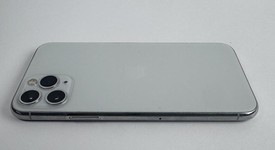 Good
													Apple iPhone 11 Pro - Unlocked, Silver, 256 GB, A2160, photo 4 of 8