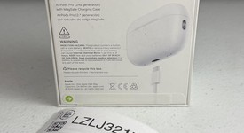New
													Apple AirPods Pro 2 - USB-C, photo 4 of 5