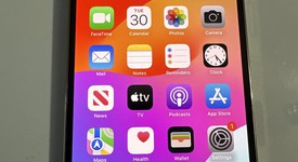 Good
													Apple iPhone 13 Pro Max - Unlocked, Gold, 512 GB, A2484, photo 4 of 10