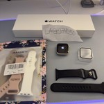 Mint Apple Watch SE (2nd Gen) 40mm - Starlight, A2722 - GPS, Aluminum