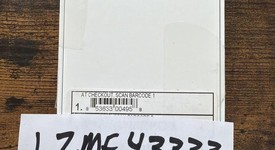 New
													Apple iPhone SE 3rd Gen 2022 - Unlocked, Midnight, 64 GB, A2595, photo 2 of 4