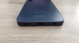 Mint
													Samsung Galaxy A15 5G - Unlocked, Black & Blue, 128 GB, 4 GB, photo 5 of 9