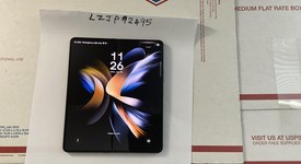 Good
													Samsung Galaxy Z Fold4 5G - Verizon, Black, 256 GB, 12 GB, SM-F936U, photo 2 of 16