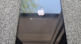 Fair
													Apple iPhone 12 Mini - Unlocked, Black, 64 GB, A2176, photo 4 of 14