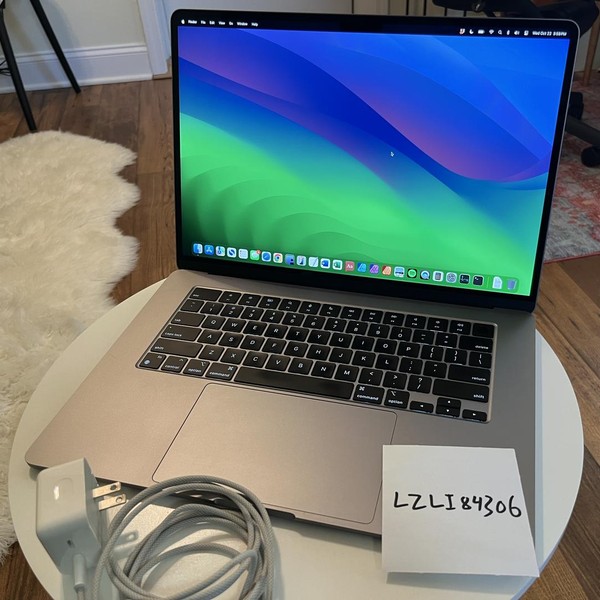 MacBook Air 2023 (M2) - 15 inch - 512 GB, Gray, 16 GB, Apple M2