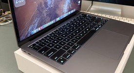 Mint
													MacBook Air 2020 - 13" - Apple M1, Gray, 256 GB, 8 GB, photo 1 of 15