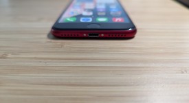 Good
													Apple iPhone SE 3rd Gen 2022 - Unlocked, Red, 64 GB, A2595, photo 3 of 13