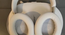 Used
													Bose QuietComfort Ultra Headphones - White, photo 4 of 12