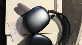 Used
													Apple AirPods Max USB-C - Midnight, photo 2 of 5