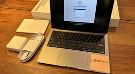 Good
													MacBook Pro 2021 - 14" - Apple M1 Pro 10-core, Silver, 1 TB, 16 GB, photo 1 of 7