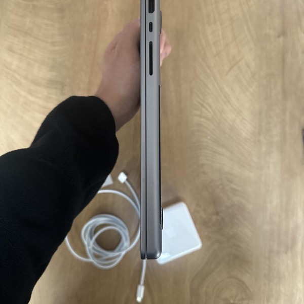 MacBook Pro 2021 - 14 inch - Apple M1 Max, Gray, 512 GB, 32 GB