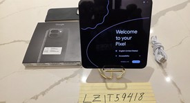 Good
													Google Pixel 9 Pro Fold - Verizon, Obsidian, 256 GB, GGH2X, photo 3 of 11