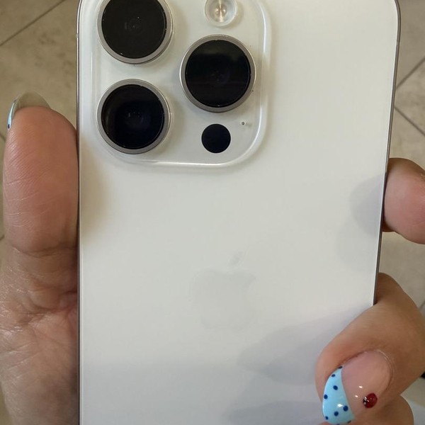Apple iPhone 15 Pro - Unlocked, 256 GB, White, A2848