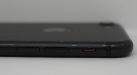 Good
													Apple iPhone 7 - Unlocked, Black, 32 GB, A1778, GSM, photo 3 of 11