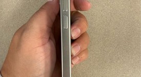 Mint
													Apple iPhone 16 Pro - Verizon, White, 128 GB, A3083, photo 2 of 6