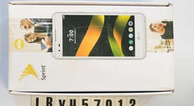 New
													LG Tribute HD - Sprint, White, 16 GB, photo 2 of 4