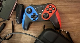 Good
													Nintendo Switch - Red & Blue, 32 GB, Mario Red & Blue Edition, photo 4 of 17