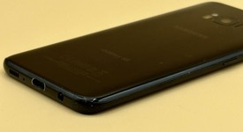 Good
													Samsung Galaxy S8 - Unlocked, Black, 64 GB, 4 GB, SM-G950U1, photo 5 of 6