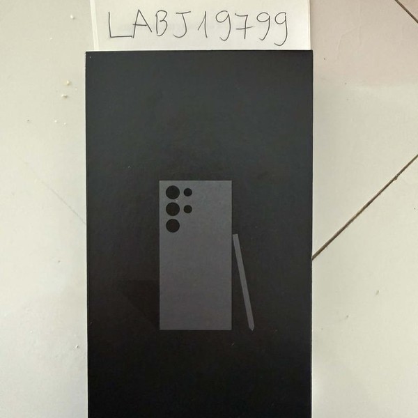 Samsung Galaxy S24 Ultra - Unlocked, 512 GB, Black, 12 GB, SM-S928U1