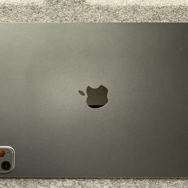 Apple iPad Pro 11 inch 2nd Gen 2020 - Wi-Fi, 128 GB, Gray, A2228