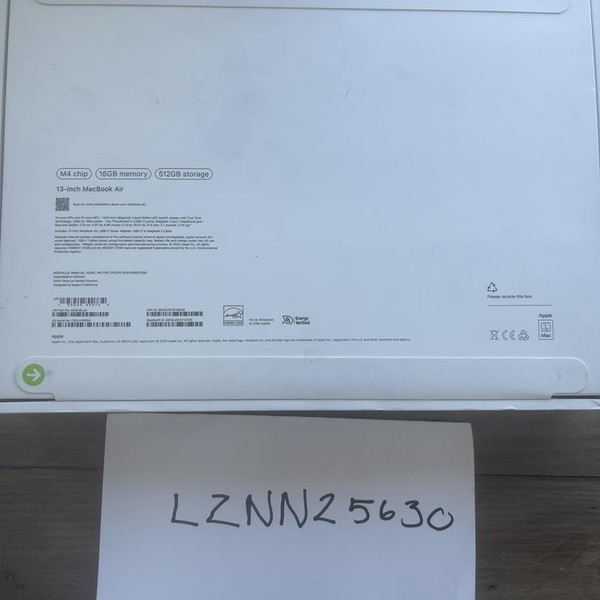 MacBook Air 2025 (M4) - 13 inch - 512 GB, Silver, 16 GB, Apple M4