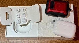 Used
													Apple AirPods Pro 2 - USB-C, photo 1 of 5