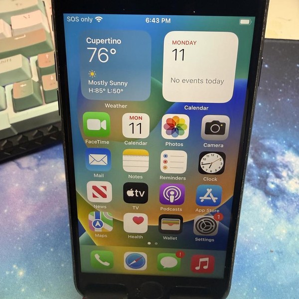 Apple iPhone 8 - Unlocked, 64 GB, Gray, A1905, GSM