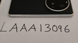 Mint
													Xiaomi 15 Ultra - Unlocked Non-US, Silver, 512 GB, 16 GB, photo 3 of 10