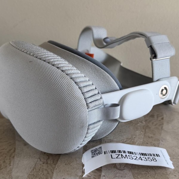 Apple Vision Pro - 256 GB