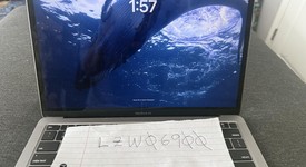 Good
													MacBook Air 2020 - 13" - Apple M1, Gray, 512 GB, 8 GB, photo 1 of 6