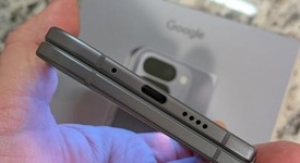 Mint
													Google Pixel 10 Pro Fold - Unlocked, Moonstone, 256 GB, GU0NP, photo 4 of 13