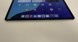 Good
													Apple iPad Pro 12.9" 4th Gen 2020 - Unlocked, Silver, 256 GB, A2069, photo 2 of 6