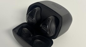 Used
													JBL Club Pro Plus - Black, photo 3 of 5