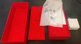 Good
													OnePlus 8T - Unlocked, Silver, 256 GB, 12 GB, photo 3 of 8