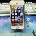 Fair Apple iPhone SE 1st Gen 2016 - Unlocked, 64 GB, Gold, A1723