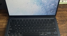 Good
													MacBook Air 2025 (M4) - 13" - Apple M4, Midnight, 256 GB, 16 GB, photo 4 of 11