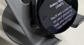 Good
													Samsung Galaxy Watch5 - Unlocked, Graphite, 40mm, photo 3 of 6