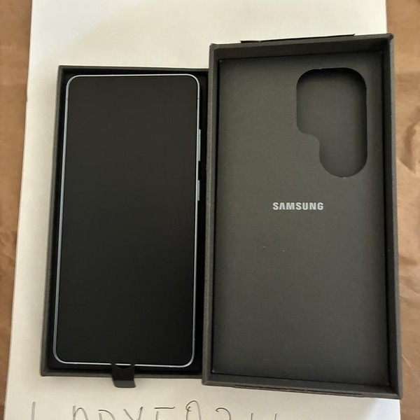 Samsung Galaxy S26 Ultra - Unlocked, 512 GB, Sky Blue, 12 GB, SM-S948U1