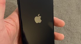 Mint
													Apple iPhone SE 3rd Gen 2022 - Unlocked, Midnight, 64 GB, A2595, photo 1 of 8