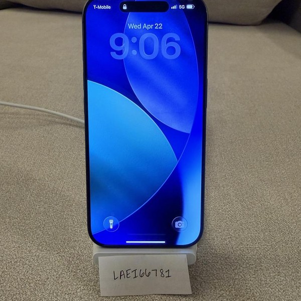 Apple iPhone 17 - Unlocked, 256 GB, Black, A3258