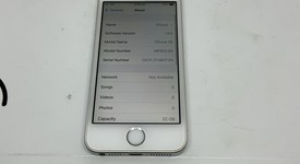 Good
													Apple iPhone SE 1st Gen 2016 - Unlocked, Silver, 32 GB, A1723, photo 2 of 10