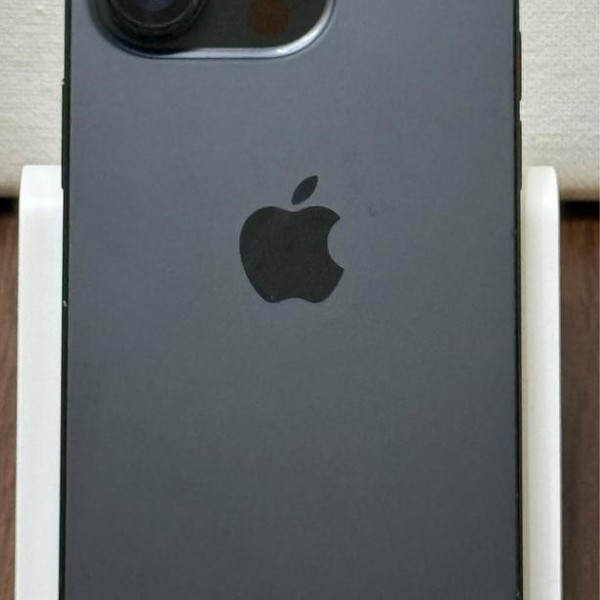 Apple iPhone 14 Pro - Unlocked, 128 GB, Black, A2650