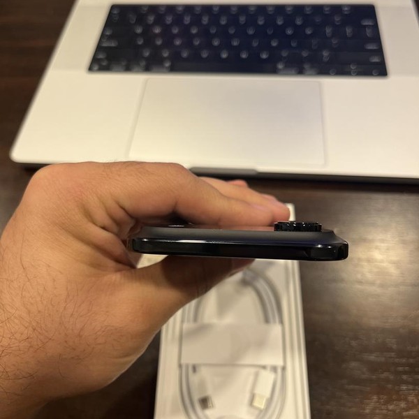 Apple iPhone Air - T-Mobile, 256 GB, Space Black, A3260