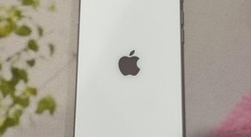 Good
													Apple iPhone SE 2nd Gen 2020 - Unlocked, White, 128 GB, A2275, photo 2 of 7