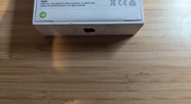 New
													Apple iPhone 15 - Unlocked, Black, 128 GB, A2846, photo 3 of 3