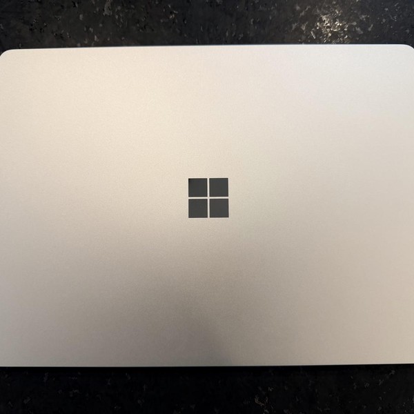 Microsoft Surface Laptop 7 - 512 GB, Platinum, 16 GB, Snapdragon X Plus, 13.8 inch