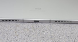 Good
													Apple iPad 10th Gen - Unlocked, Silver, 64 GB, A2757, photo 2 of 8
